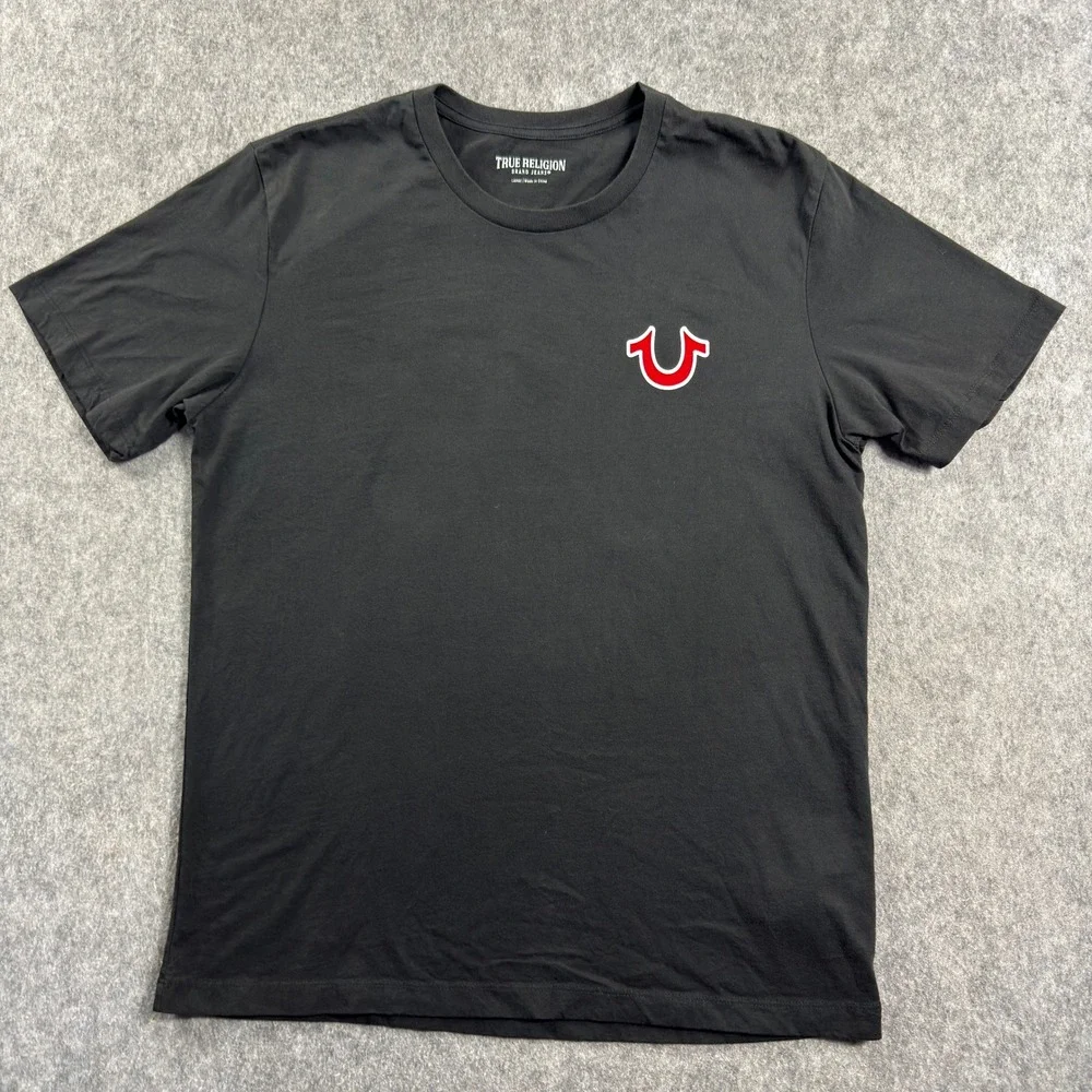 True Religion Mens Large Black Short Sleeve Red Horseshoe Logo Graphic T-Shirt